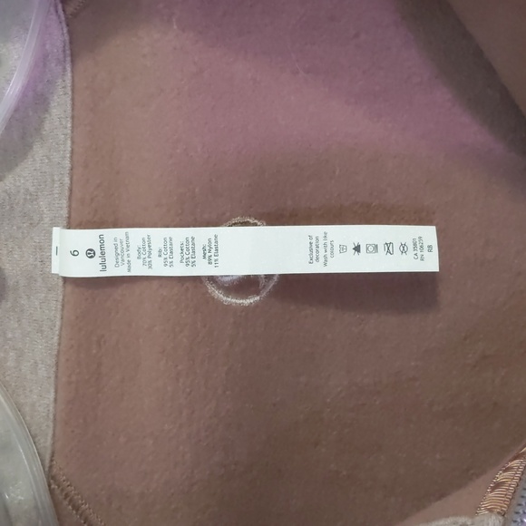 Lululemon Zip Up Jacket - Picture 3 of 5